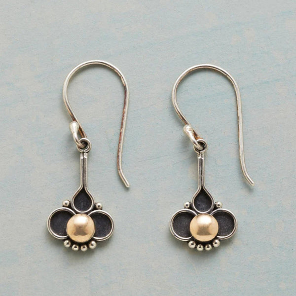 Boho Clover Earrings with Pearl in Gold