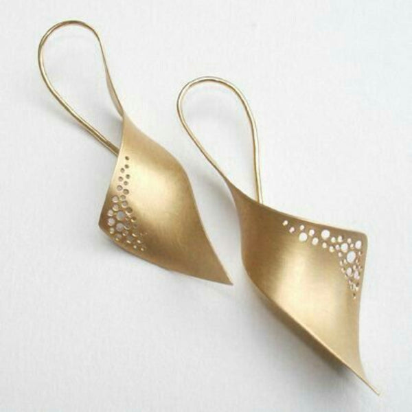 Vintage Gold Openwork Earrings