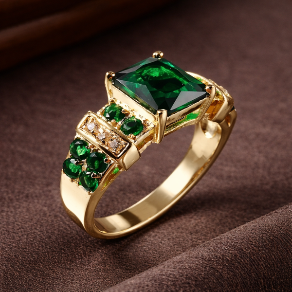 Enchanting Emerald Ring