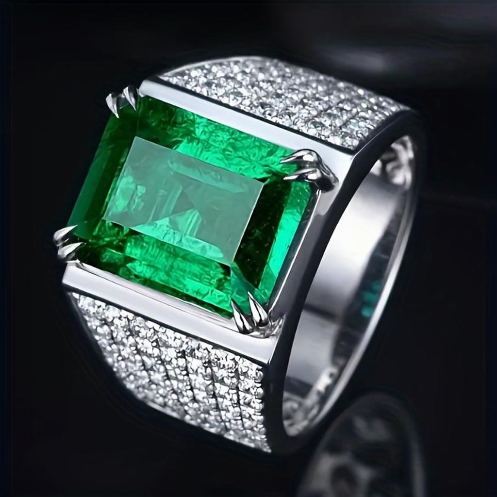 Elsa Emerald and Diamond Ring