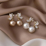 Exotic Daisy & Golden Crystal Earrings
