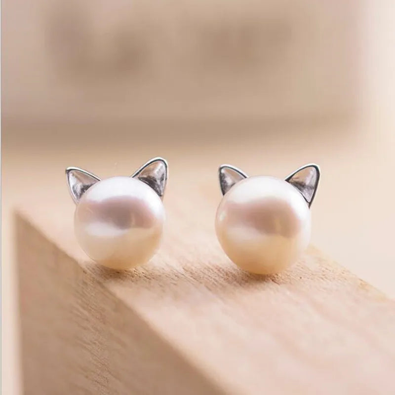 Sterling Silver Cat Pearls Stud Earrings