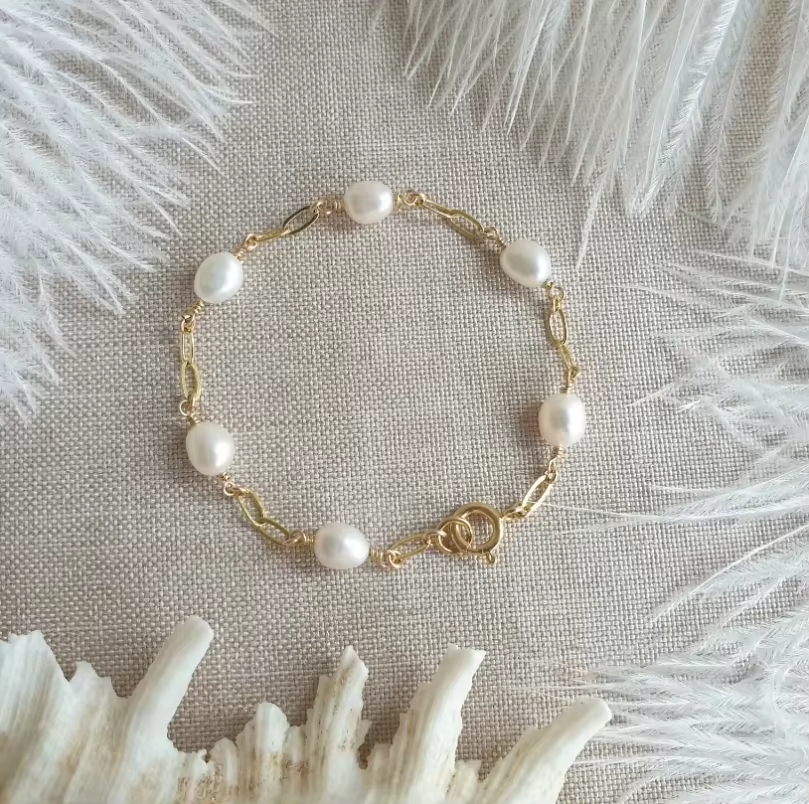 Vintage Baroque Pearl Jewelry