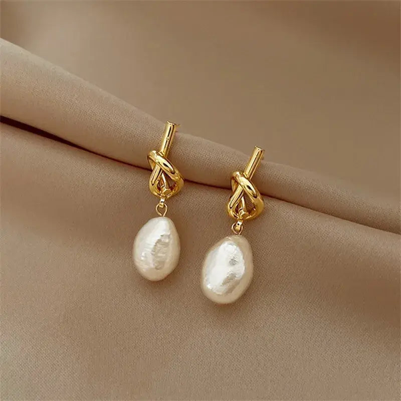 Golden Baroque Daisy Drop Earrings
