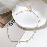 Delicate Golden Daisy Necklace