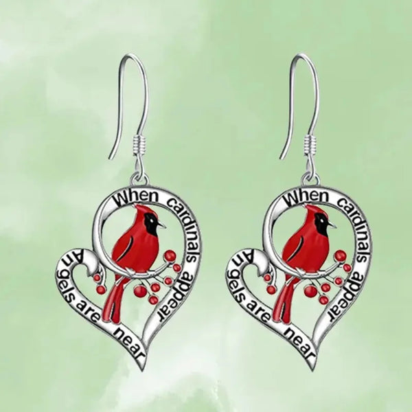 Cardinal Memorial Earrings – “Wanneer Cardinals Verschijnen, Zijn Angels Dichtbij” Heart Drop Design