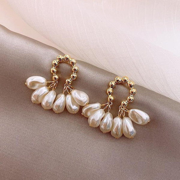 Baroque Daisy Earrings