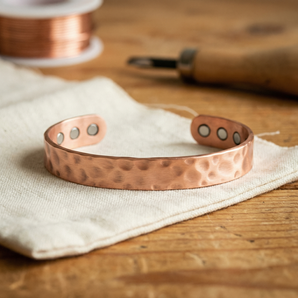 Magnet Stone | Copper Bracelet
