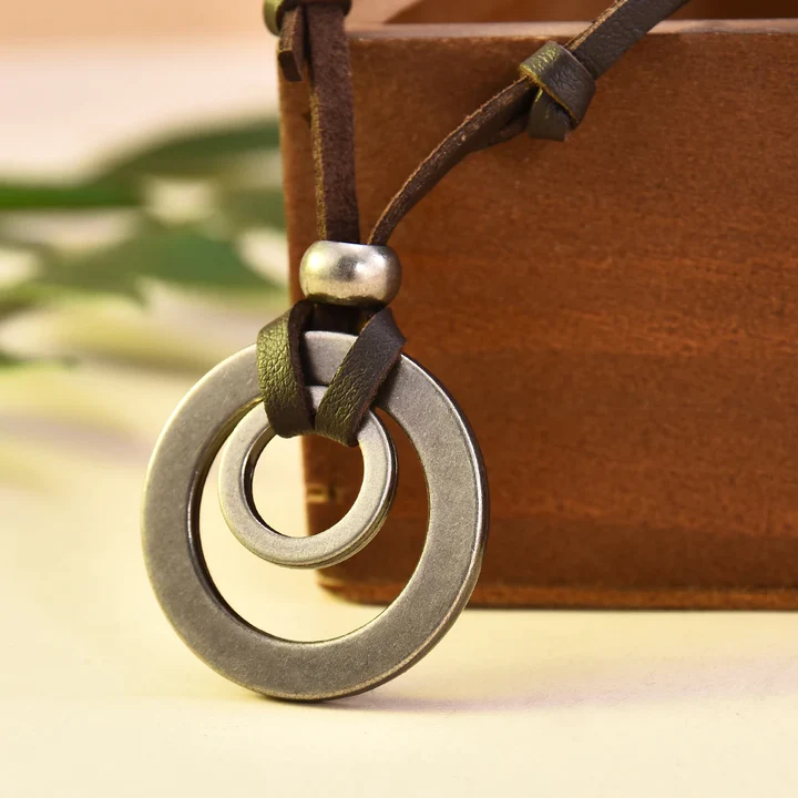 Vintage Silver Circle Necklace