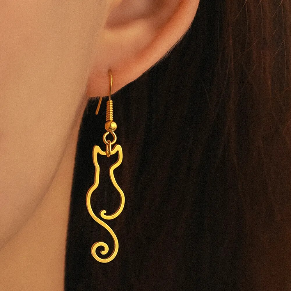 Vintage Gold Cat Earrings