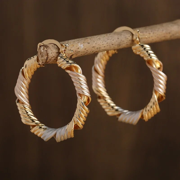 Vintage Gold Hoop Spiral Earrings