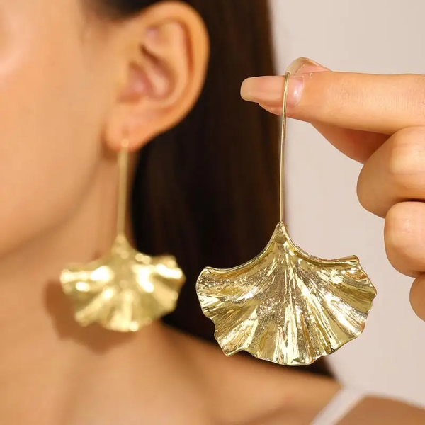 Vintage Gold Bloemblad Earrings
