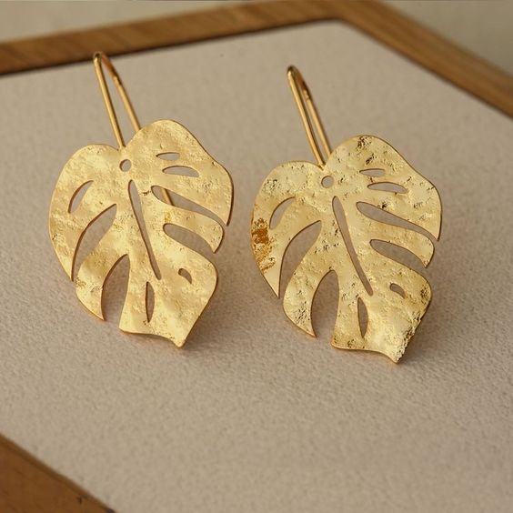 Vintage Gold Leaf Earrings