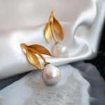 Vintage Gold Leaf Pearl Earrings