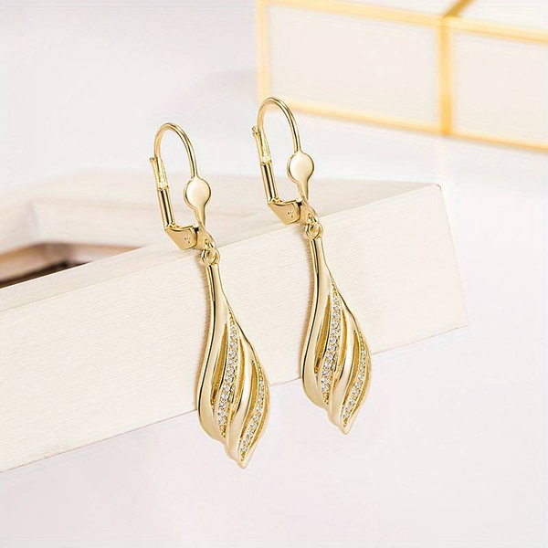 Vintage Gold Crystal Earrings