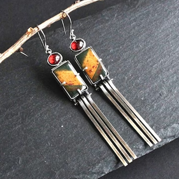 Vintage Drop Red Stone Earrings