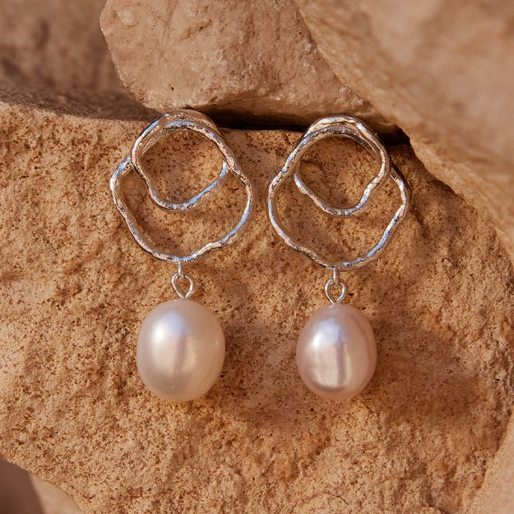 Vintage Pearls Lamp Earrings
